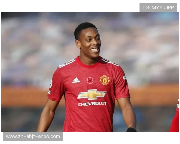 马夏尔荣获法甲最佳年轻球员时的表现分析